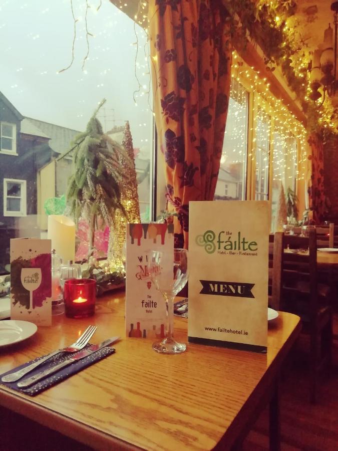 Failte Hotel Киларни Екстериор снимка