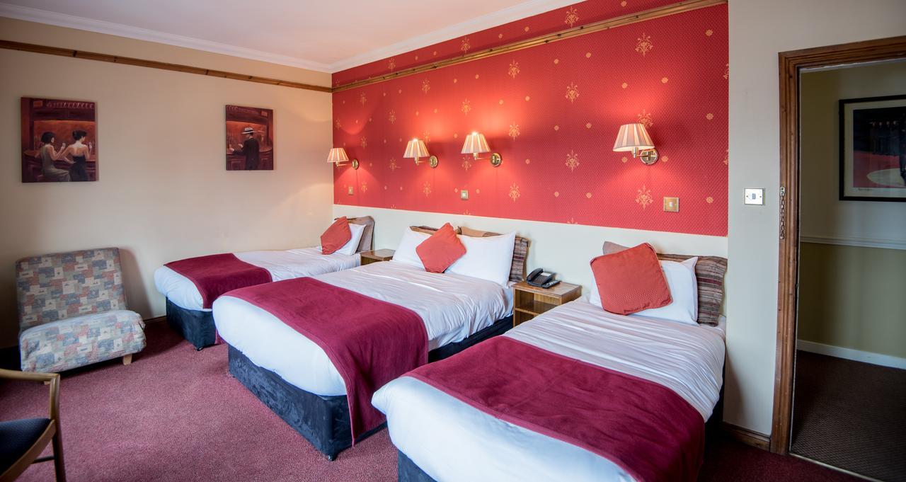 Failte Hotel Киларни Екстериор снимка